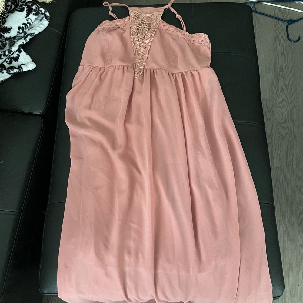 NWT Peach/Mauve Embroidered Halter Maxi Dress